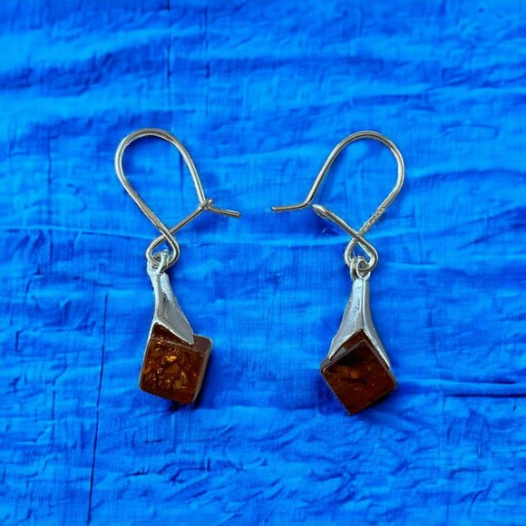 Sterling Silver 925 Women's Amber Drop Dangle Cube Shape Earrings - Picture 8 of 13